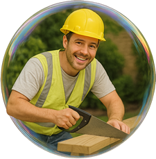 Profesional cortando una madera